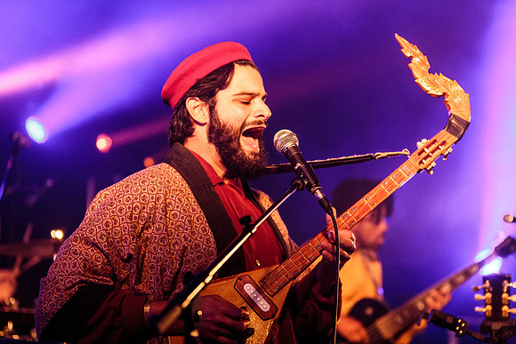 Flamingods